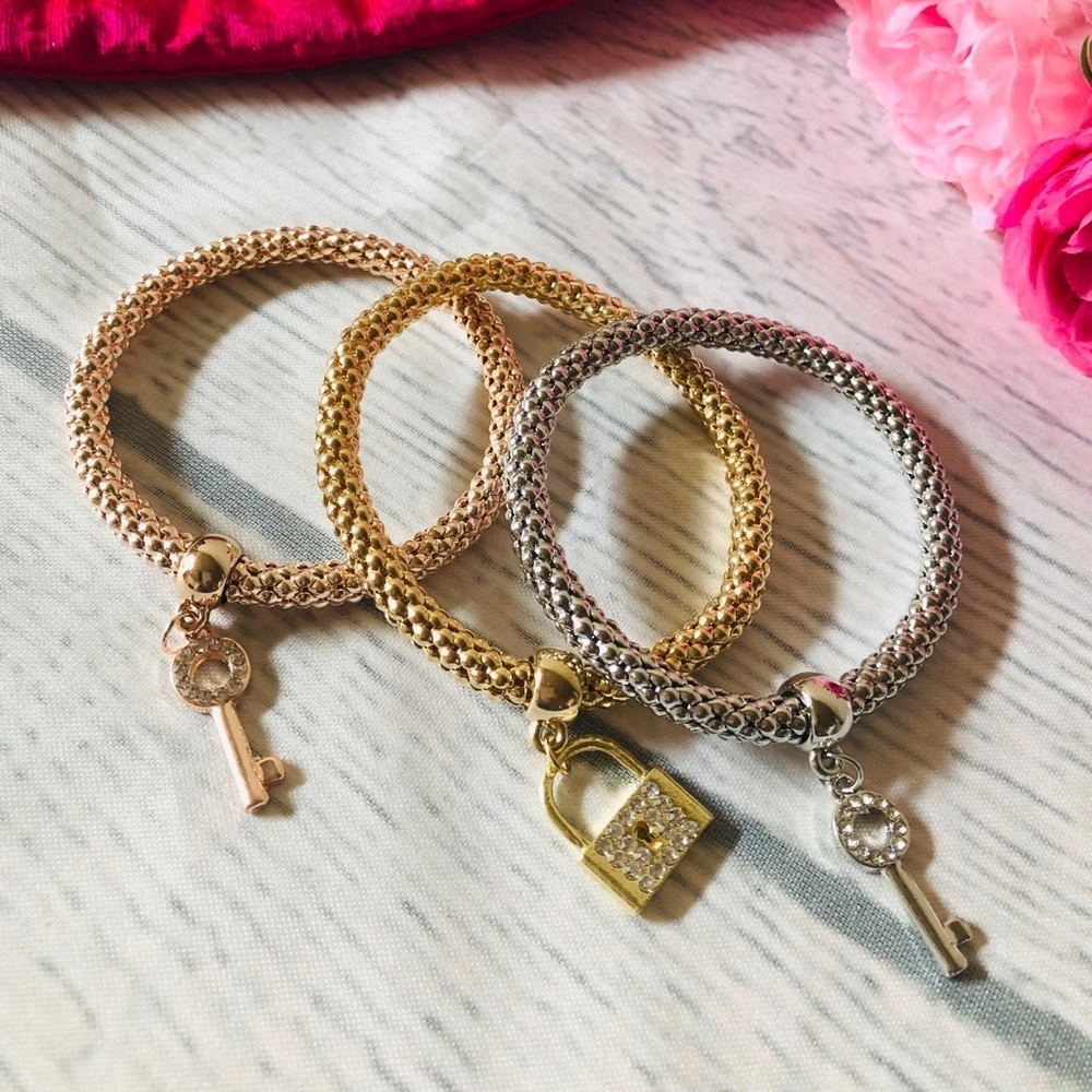 3PC Charm Bracelet Bundle - NWT - Picture 6 of 6